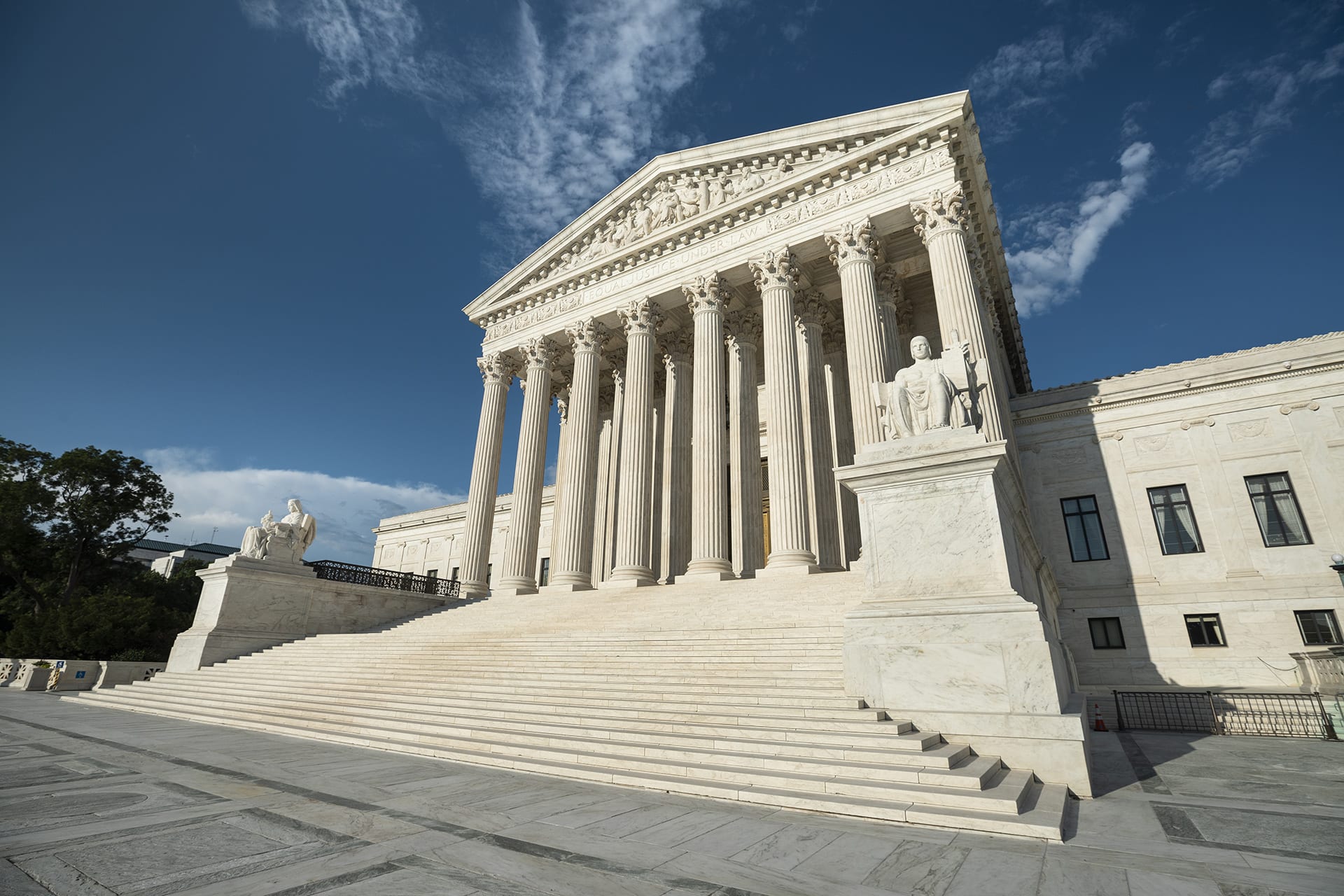 SUPREME COURT WEIGHS WHETHER MEXICAN FAMILY CAN SUE IN US